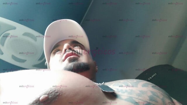 FOTOS DE MASAJISTA MUSCULOSO BARBADO PEREIRA APART PRIVADO