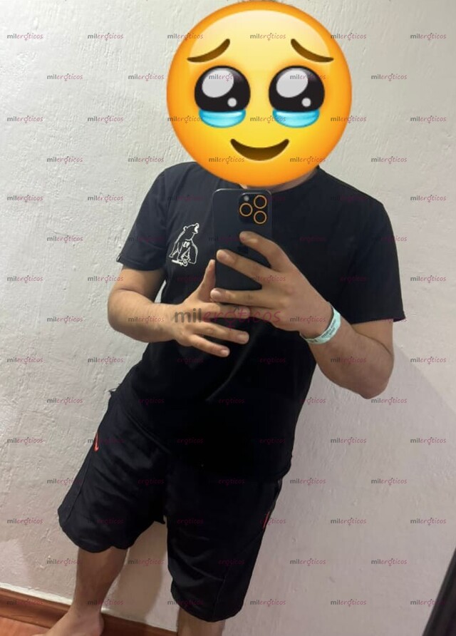 FOTOS DE JOVEN SANTANDEREANO MUY ARRECHO Y COMPLACIENTE