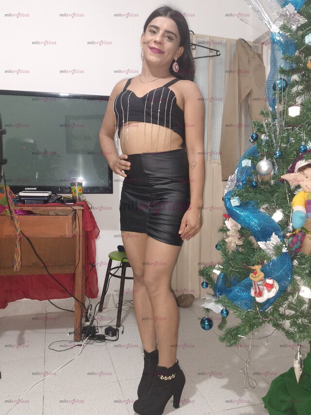 FOTOS DE CHICA TRANS PELO NATURAL Y ESTOY EN PROCESO DE HORMONAS FEMENINAS