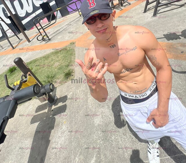 FOTOS DE RANDY SIMÓNS CHICO SEXY LATINO 23 CM VERGA