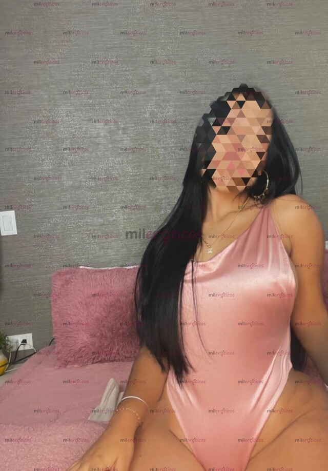 FOTOS DE PAULA NUEVA EN EL SECTOR CON HERMOSOS SENOS Y UNA EXELENTE ACTITUD