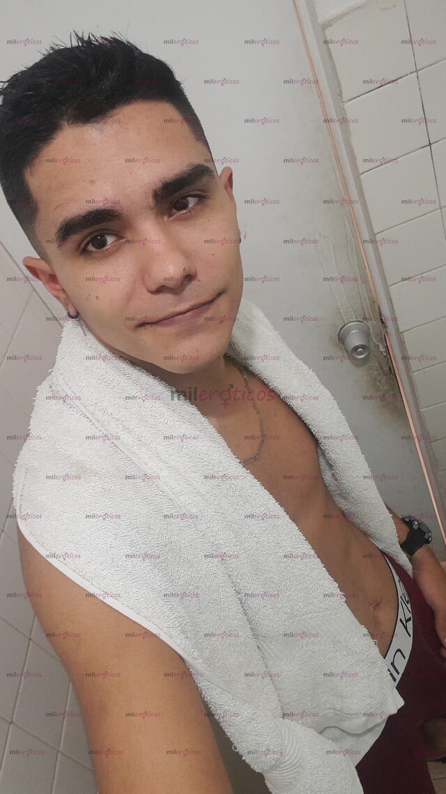 FOTOS DE CHICO HETERO COMPLACIENTE 100% ACTIVO BUENA CARGA TODO LO QUE PUEDAS IMAGINAR