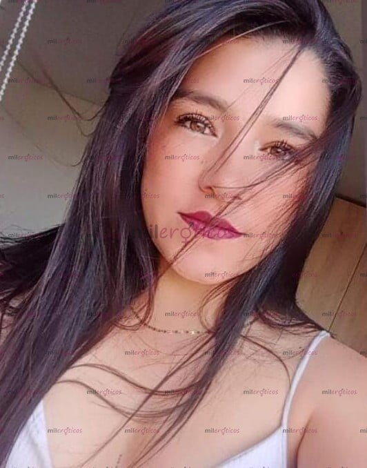FOTOS DE ROCKERA TATTU BOGOTANA INDEPENDIENTE BDSM SW PIEL BLANCA Y SUAVE SW