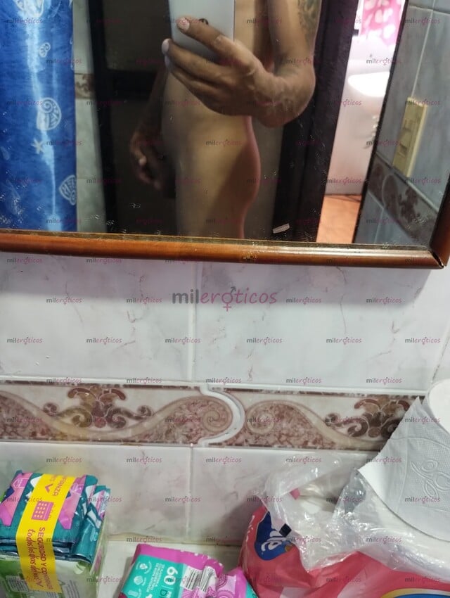FOTOS DE HOMBRE CON GANAS DE DIVERTIRSE UN RATO ATIENDO A MUJERES DE TODAS LAS EDADES Y T
