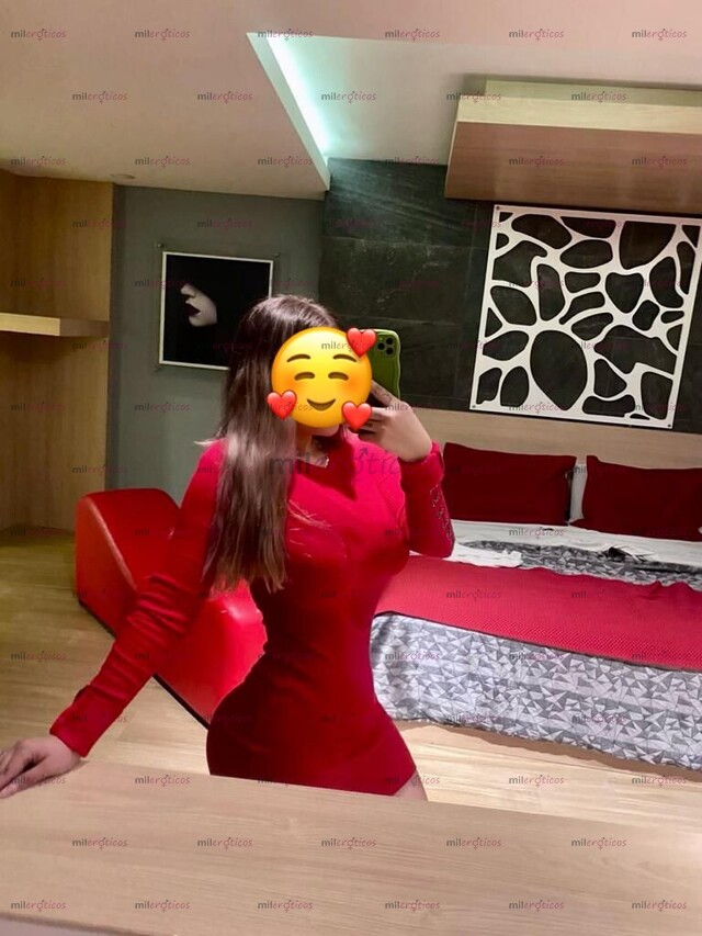 FOTOS DE SOY UNA LINDA Y BONITA CHICA CON UNAS RICAS TETAS NALGONA SUPER FIESTERA PROMOS