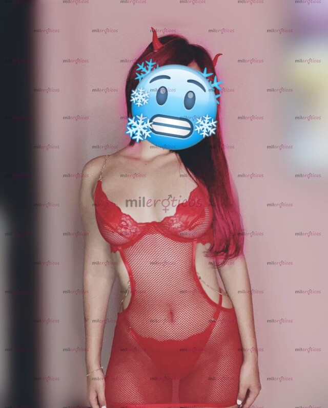 FOTOS DE ME MOJO MUCHO SON SOLO QUE ME TOQUES MI VULVA NO CUENTO CON LUGAR AMOR