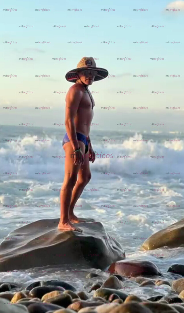 FOTOS DE CHAPARRITO VERGÓN ADICTO A COJER PASARLA BIEN Y DEJAR SATISFECHO