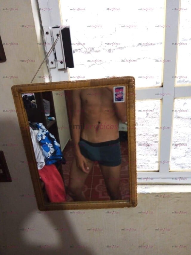 FOTOS DE JOVEN ALTO DELGADO Y BIEN DOTADO ANÍMATE A PROBAR MI RICA VERGA VENUDA Y GRUESA