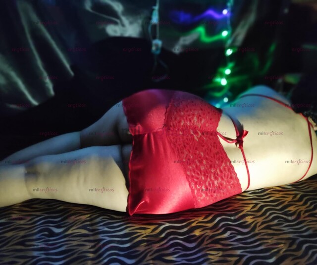 FOTOS DE CURVY YESENIA, VAMOS A DIVERTIR NUESTROS OJOS Y OTRAS PARTES !