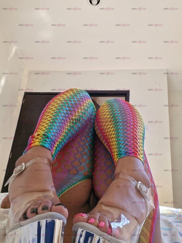 FOTOS DE VIOLETA MORENA CALIENTE CON GANAS DE MUCHA VERGA