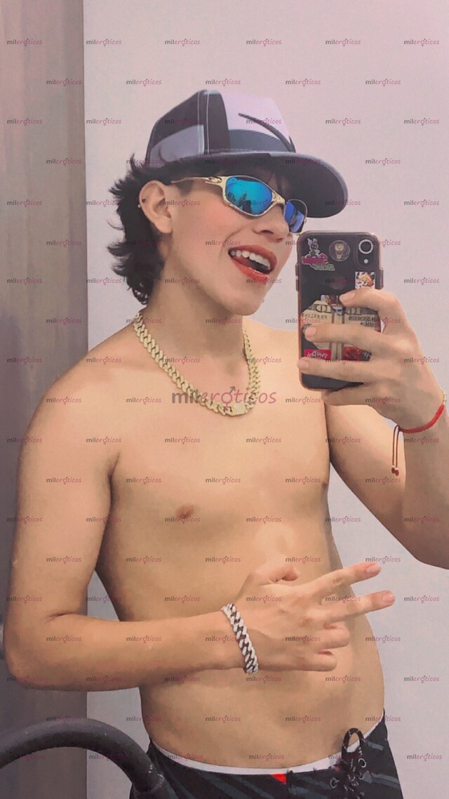 FOTOS DE PAISA ARDIENTE DISPUESTO A CUMPLIR TODAS TUS FANTASÍAS