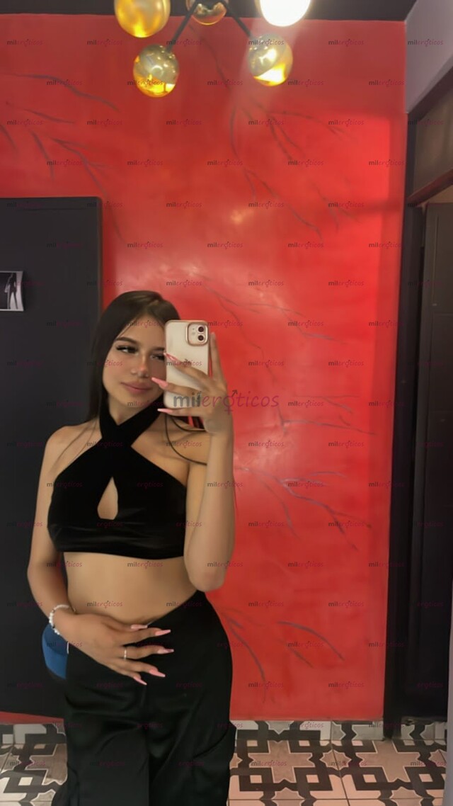 FOTOS DE ESCORT VIP HERMOSA Y SENSUAL, MUY JUGOSITA Y CANDENTE DISPUESTA A COMPLACERTE.