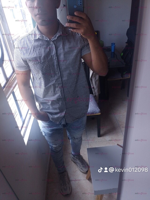 FOTOS DE COSTEROARRECHO DISPONIBLE19CMSNOW RELAJADO