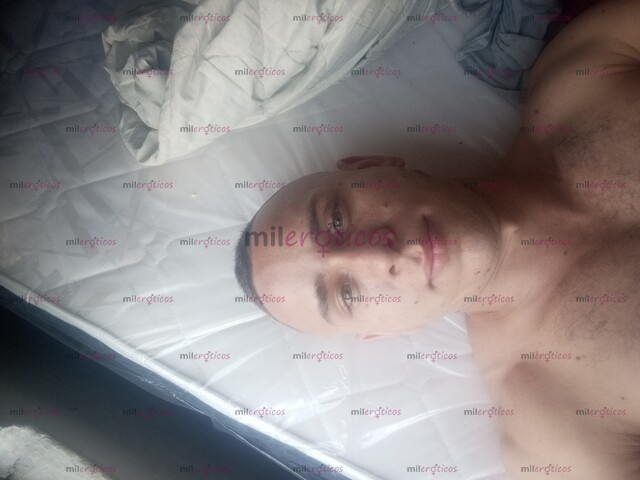 FOTOS DE HOLA SOY ALEJANDRO Y TE PUEDO DAR TODO EL PLACER QUE NECESITES CON