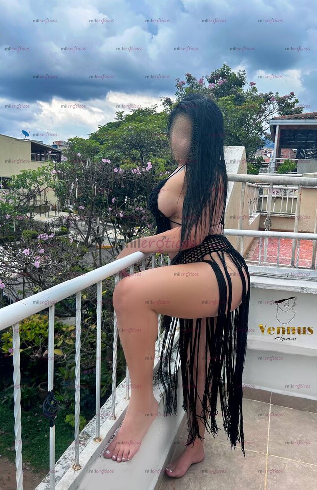 FOTOS DE CAMILA, MASAJISTA PROFESIONL Y EXPERIMENTADA, PASEMOSLA RICO VIRTUALMENTE