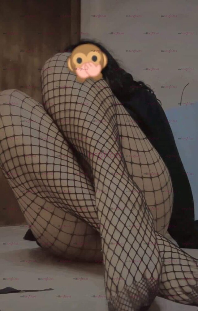 FOTOS DE MÍA CHICA CURVI CON TODAS LAS GANAS DE COMPLACERTE