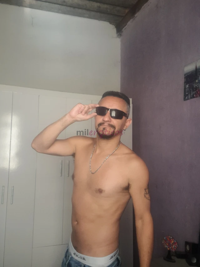 Procura perfil padraozinho bom nao posso te atender comigo a pegada e mais intimista sexo e bom mas um papo gostoso tambem tem seu lugar pra que press...
