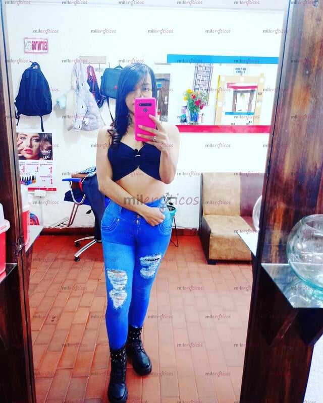 FOTOS DE MORENA MUY SEXY MUY VOLUPTUOSA LA MEJOR DE LA CIUDAD