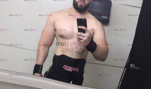 FOTOS DE UNIVERSITARIO EN SU ÚLTIMO AÑO Y NECESITO DINERO