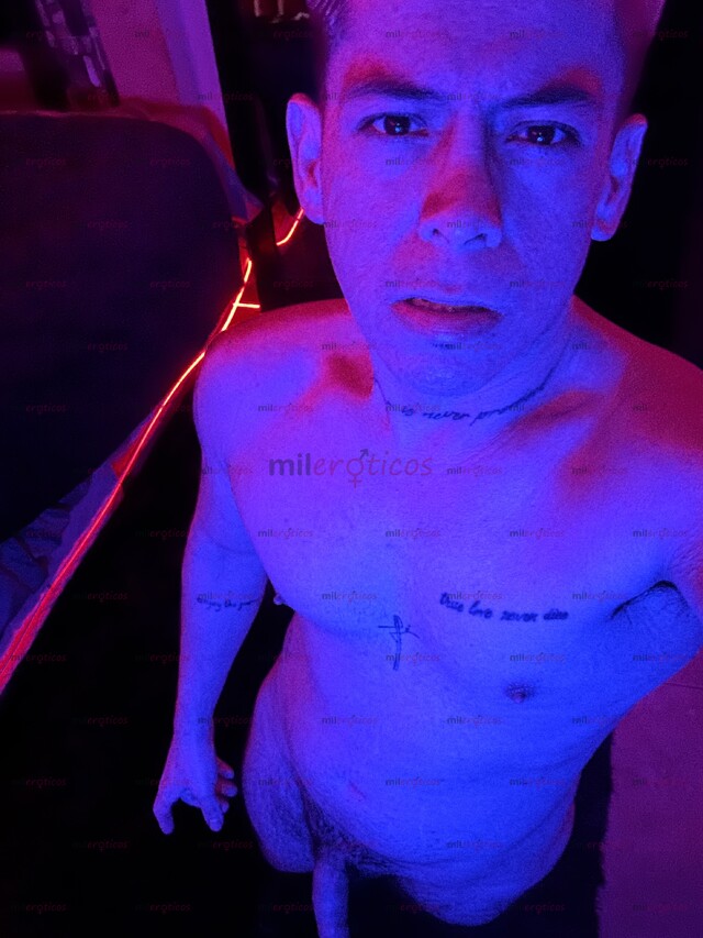 FOTOS DE MATEO SCORT GAY MASCULINO INDEPENDIENTE CUENTO CON LUGAR