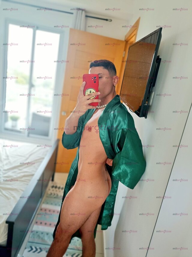 FOTOS DE POLLO ATRACTIVO, PASIVO, SUMISO, LIMPIO... MASAJE EROTICO.