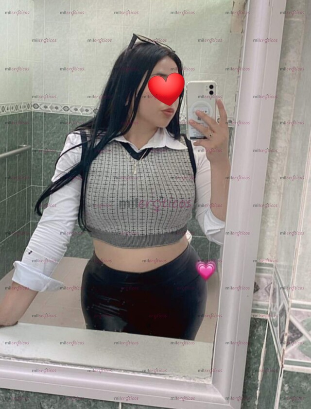 FOTOS DE DANY 20 AÑOS MUY COMPLACIENTE Y APRETADITA AMOR