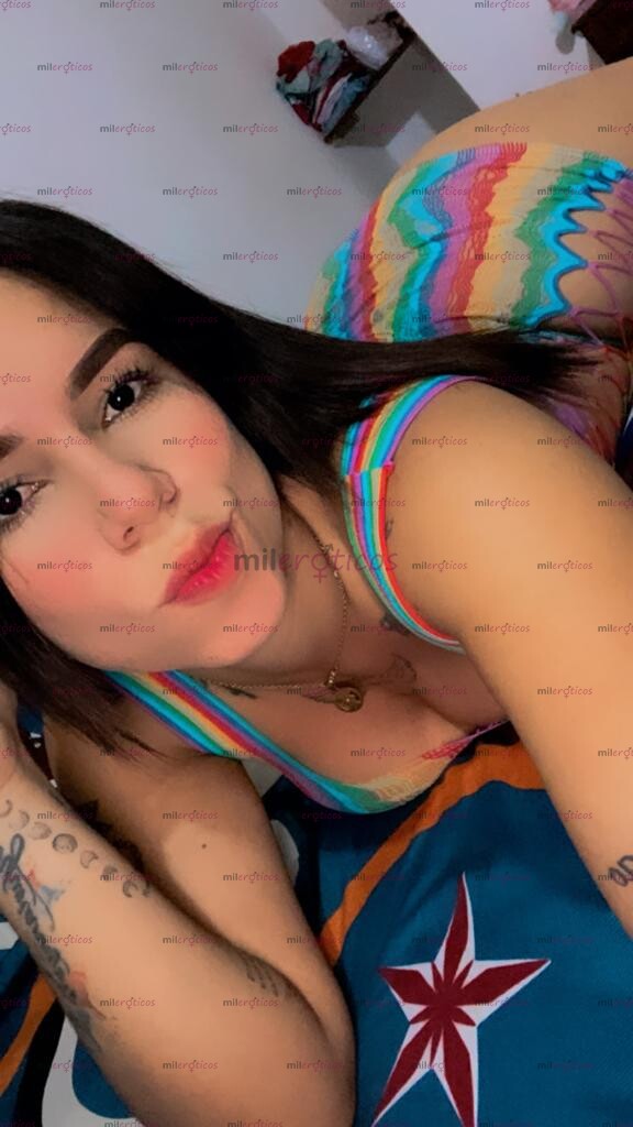 FOTOS DE YURI RECIÉN LLEGANDO PARA SACIAR TUS DESEOS PAPI