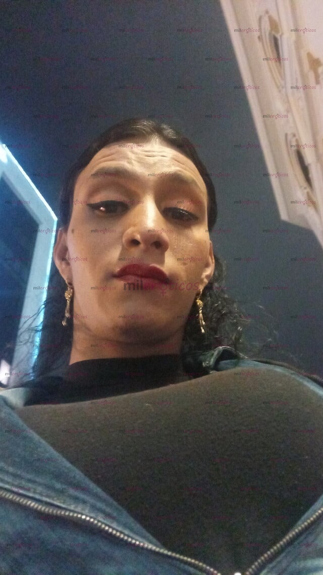 FOTOS DE CHICA ARRECHITA CON MUCHA LECHE QUIERO SASTIFACER TODOS TUS DECEOS SOY DOTADA