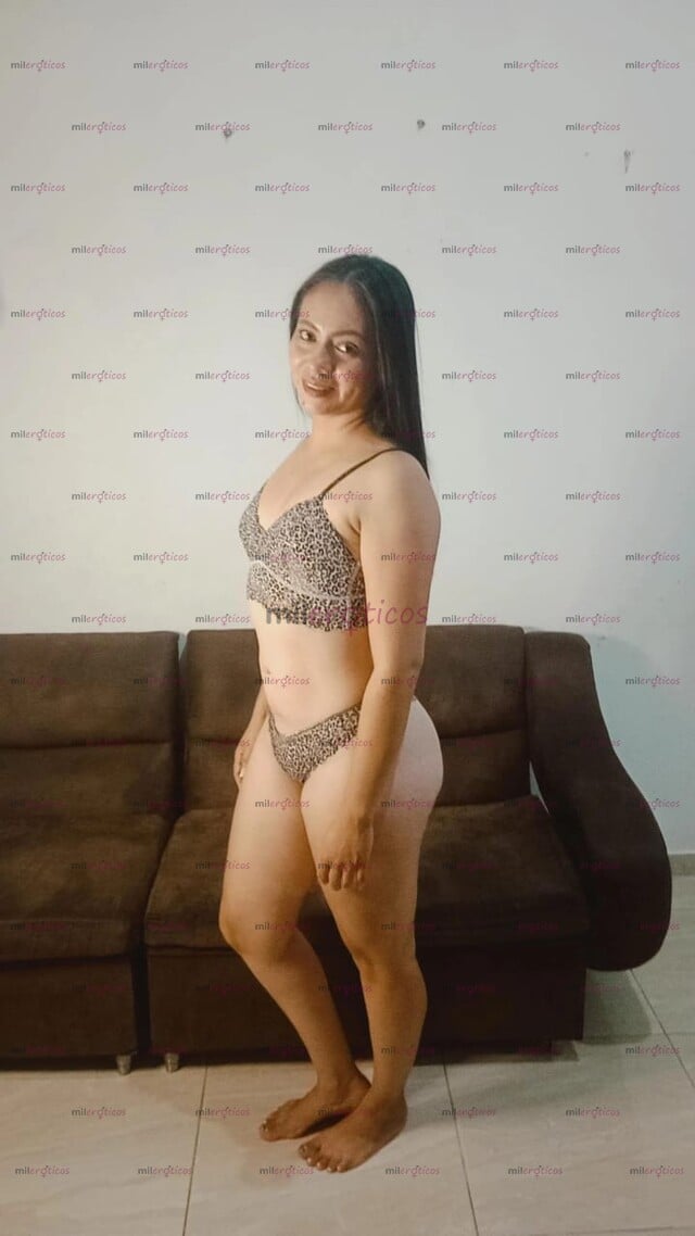 FOTOS DE HOLA PAPI SOY KARINA, QUIERES VENIRTE RICO CONMIGO Y SACAR TODA LA LECHITA.....
