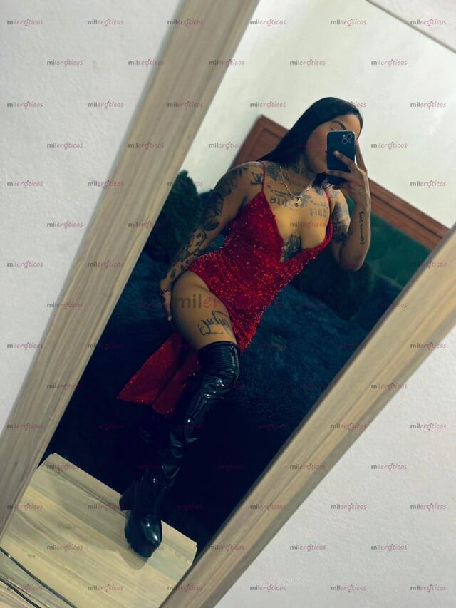 FOTOS DE MORENITA NALGONCITA DISPONIBLE UNOS DÍAS EN MANZANILLO ATRÉVETE A DISFRUTARME