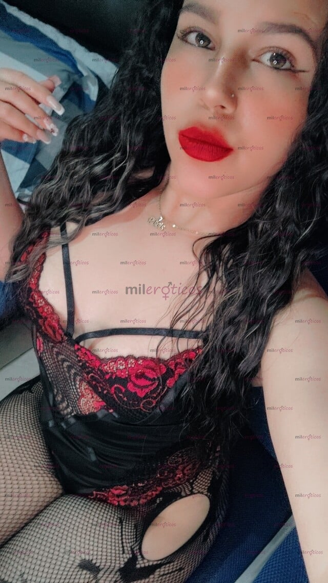 FOTOS DE HOLA PAPI SOY BRENDA, VEN Y VAMOS A DIVERTIRNOS, TE VOY A SACAR TODA LA LECHITA
