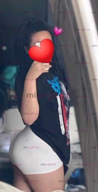 FOTOS DE DANY MUY COMPLACIENTE, 20 AÑOS ESTOY BIEN APRETADITA AMOR