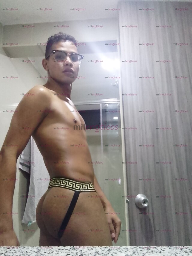 FOTOS DE POR POCOS DIAS EN LA CIUDAD JOVENCITO DOTADO CON GANAS DE TI