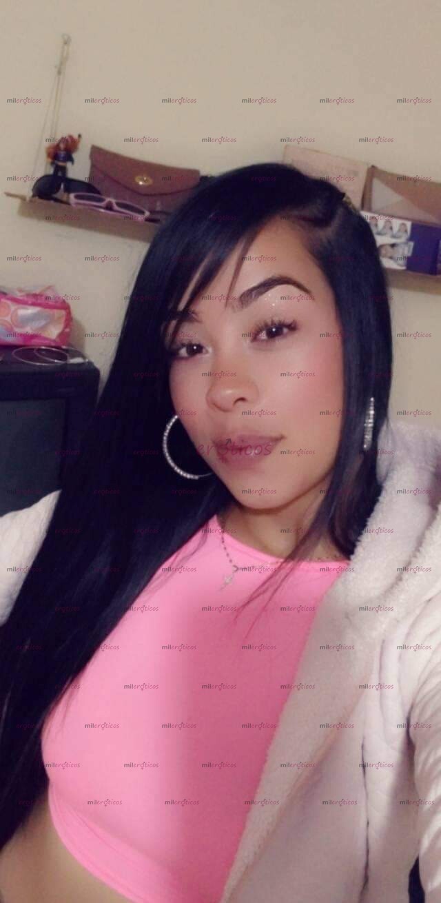 FOTOS DE UNA MUJER MUY BELLA UNA FLACA ALTA BLANCA PARA COMPLACERTE SIN AFANES