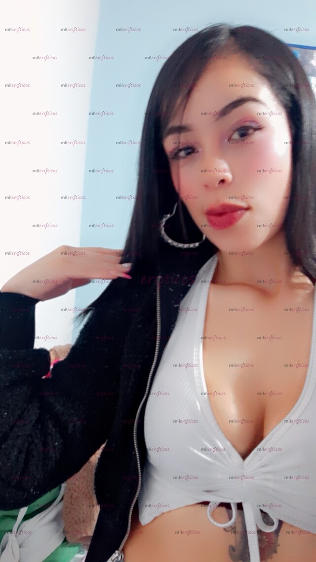 FOTOS DE UNA MUJER MUY BELLA UNA FLACA ALTA BLANCA PARA COMPLACERTE SIN AFANES