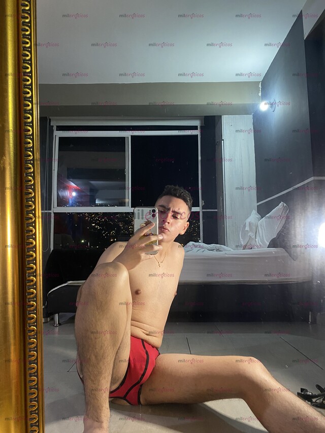 FOTOS DE CHICO JOVEN DISCRETO MUY ARRECHO Y SOBRE TODO DISCRETO