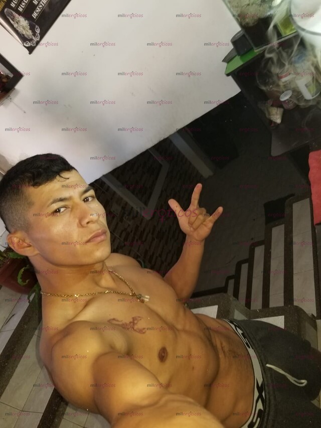 FOTOS DE PAISA Y TOLIMENSE MACHITOS, VERSÁTILES, SEXO EXCLUSIVO 3107403123
