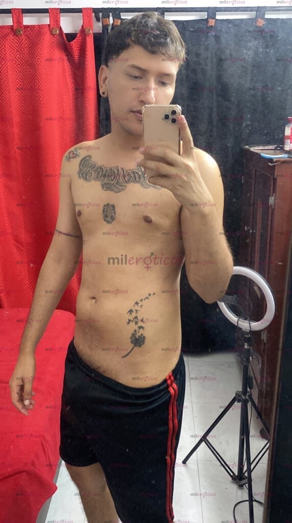FOTOS DE 27 AÑOS VERSÁTIL ACT DISPONIBLE AL NORTE