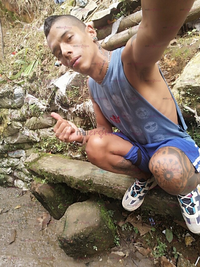 FOTOS DE PAISA Y TOLIMENSE MACHITOS, VERSÁTILES, SEXO EXCLUSIVO 3107403123