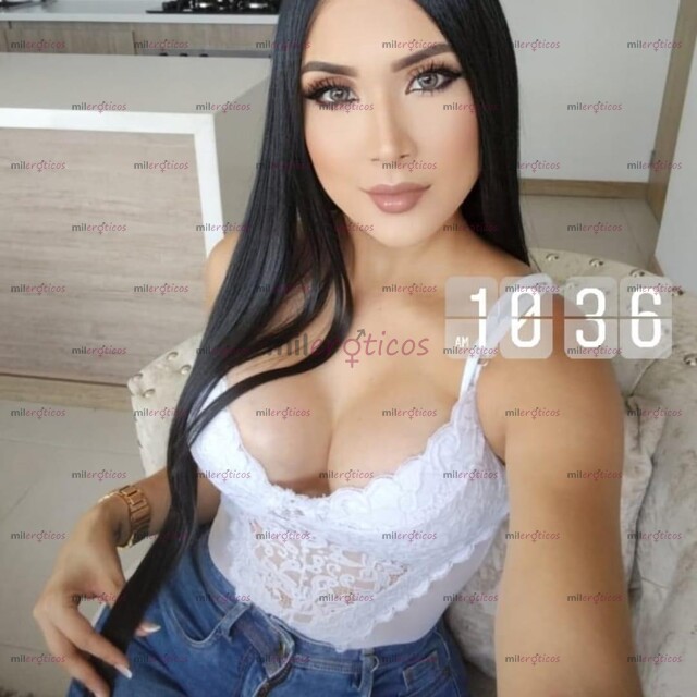 FOTOS DE GUAPA LATINA CUERPO PETIT , CON VAGINA MUY EXTRECHA