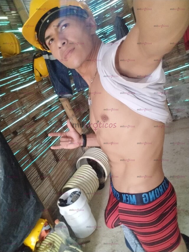 FOTOS DE EXCELENTE SERVICIO! MORENO Y BLACO VERSATILES VERGONES MORBOSOS LISTOS PARA COMP