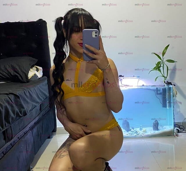 FOTOS DE CHICA TRANS SUPER FEMENINA CON CUERPO DE GYM VERSATIL