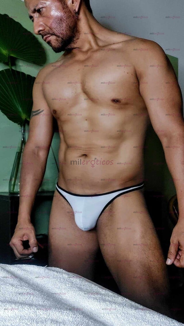 FOTOS DE MACHO LATINO ENTRON ESPECIALISTA EN MASAJES RELAJANTES Y HEROTICOS MAS SEX FULL