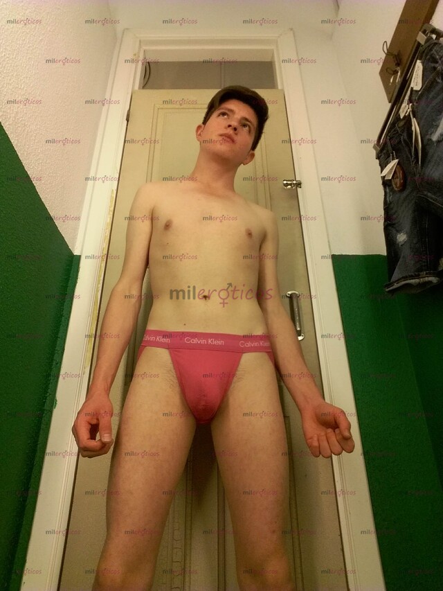 FOTOS DE ¿BUSCAS UN TWINK PASIVO MUY CALIENTE Y COMPLACIENTE?