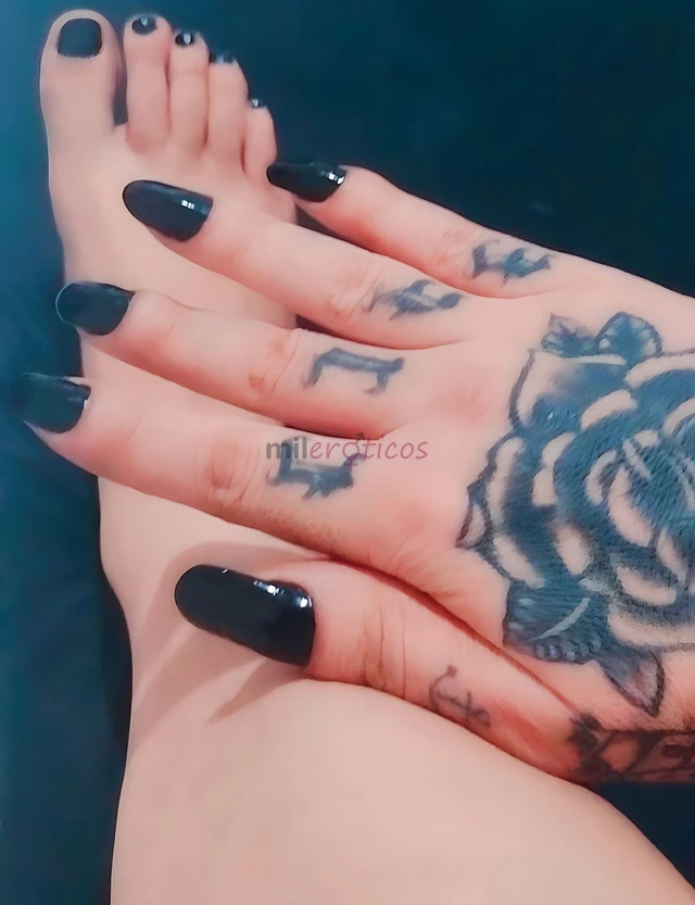 Linda loira gaucha disponivel para conteudos e videos chamada bem avaliada pela plataforma com clientela fixa sem restricoes atendimento 24 horas venh...