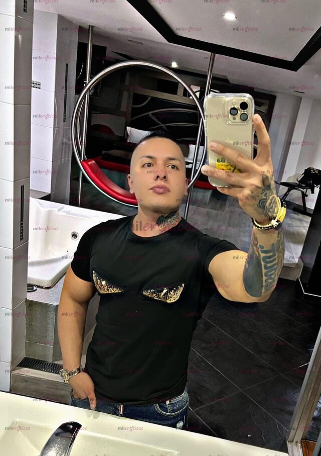 FOTOS DE CON SITIO DISPONIBLE VERSATIL DESCOMPLICADO SEGURIDAD Y DISCRECIÓN CONOCEME