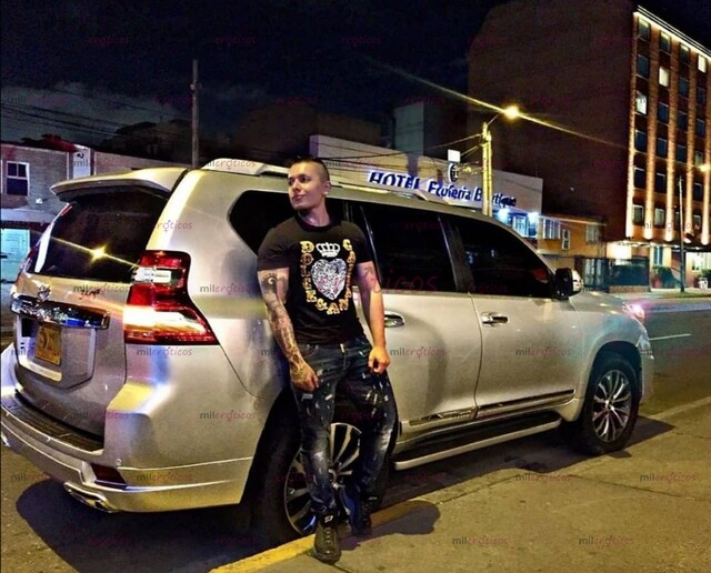 FOTOS DE CON SITIO DISPONIBLE VERSATIL DESCOMPLICADO SEGURIDAD Y DISCRECIÓN CONOCEME