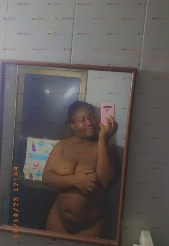 FOTOS DE SOY BRIANNY UNA SEXY NEGRA CON UN CULO GRANDE Y UNAS TETAS