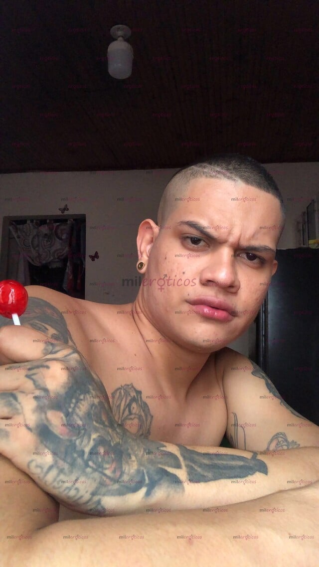 FOTOS DE SOY UN CHICO DE MENTE ABIERTA , DISPONIBLE LAS 24 HORAS 7 CONTÁCTAME