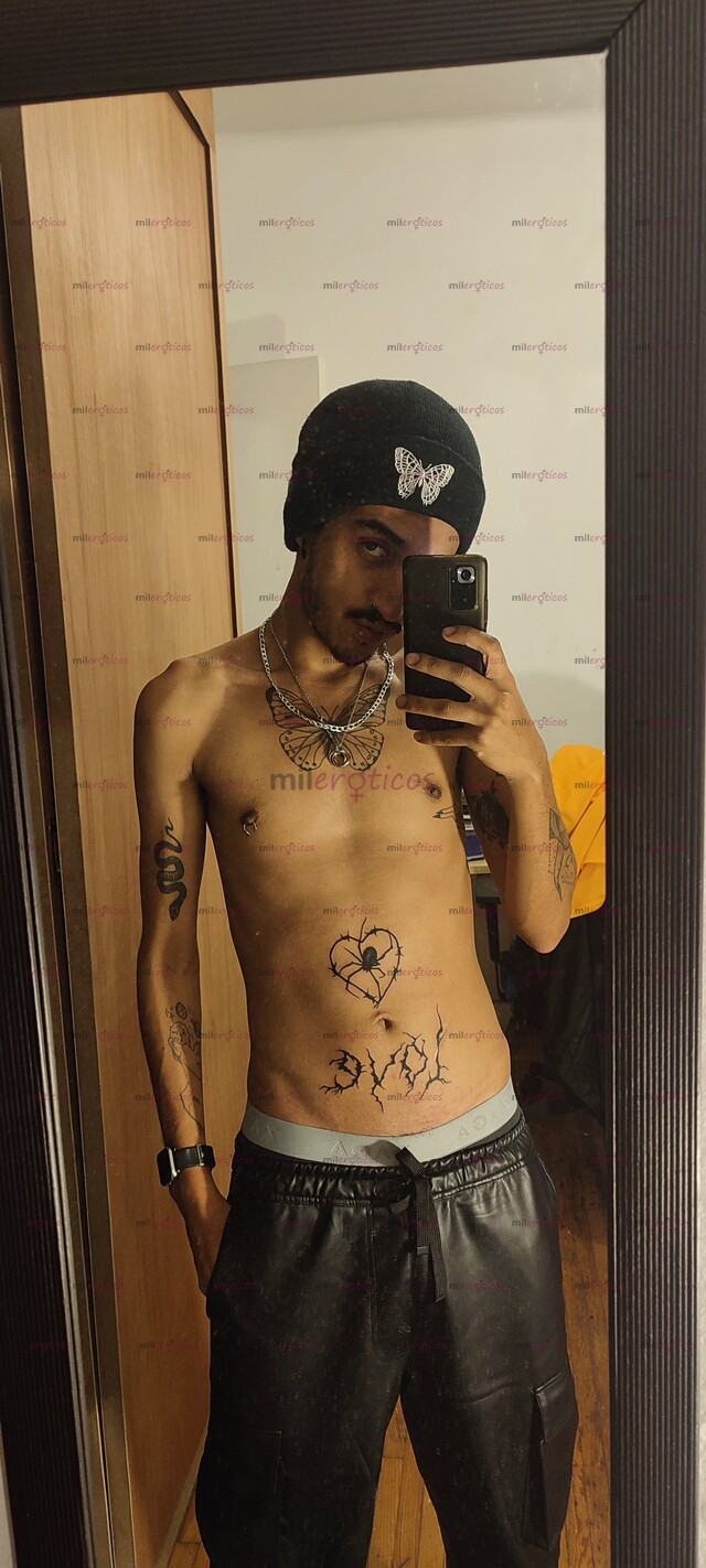 FOTOS DE LATINO, JOVEN, ACTIVO, DELGADO Y MUY MORBOSO SOLO PAR TI SOLVENTE Y SERIO